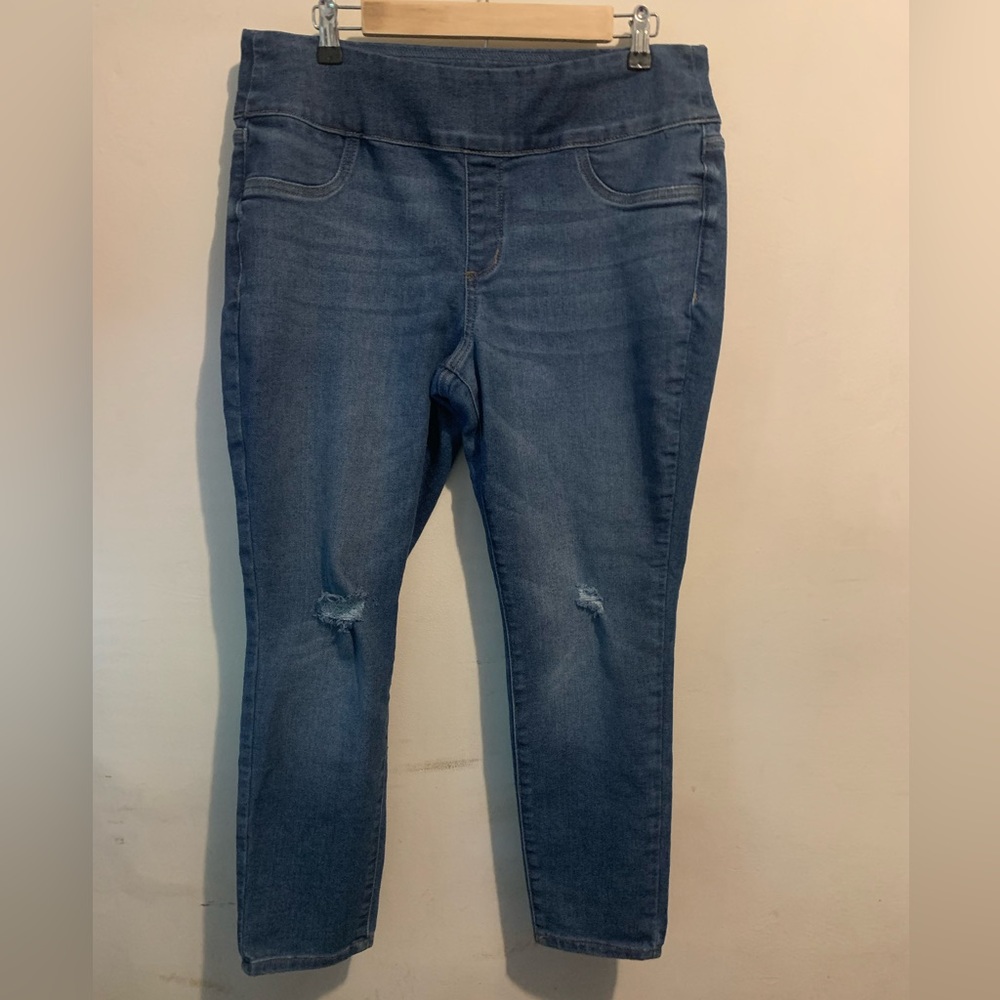 Sonoma jeggings. Size 16s